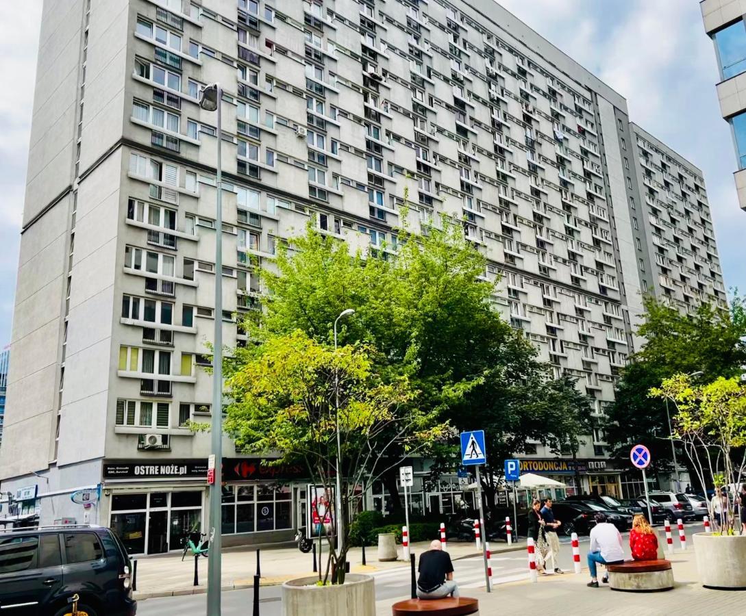 Sky Apartment Comfy Suite Pereca Warsawa Bagian luar foto