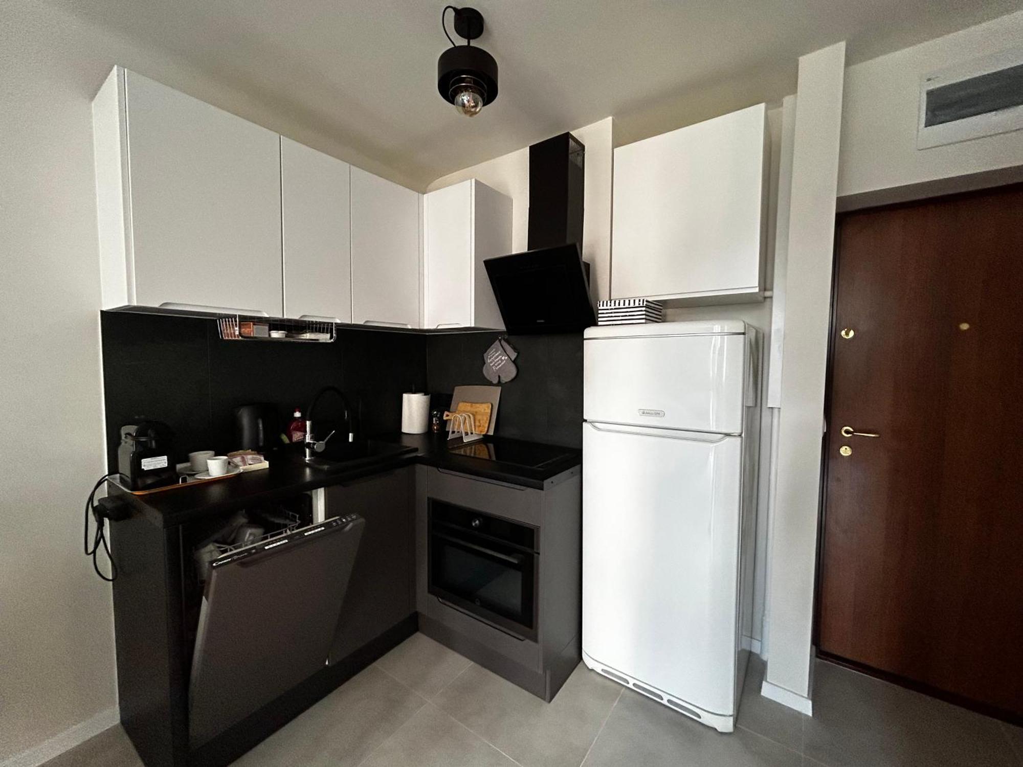 Sky Apartment Comfy Suite Pereca Warsawa Bagian luar foto
